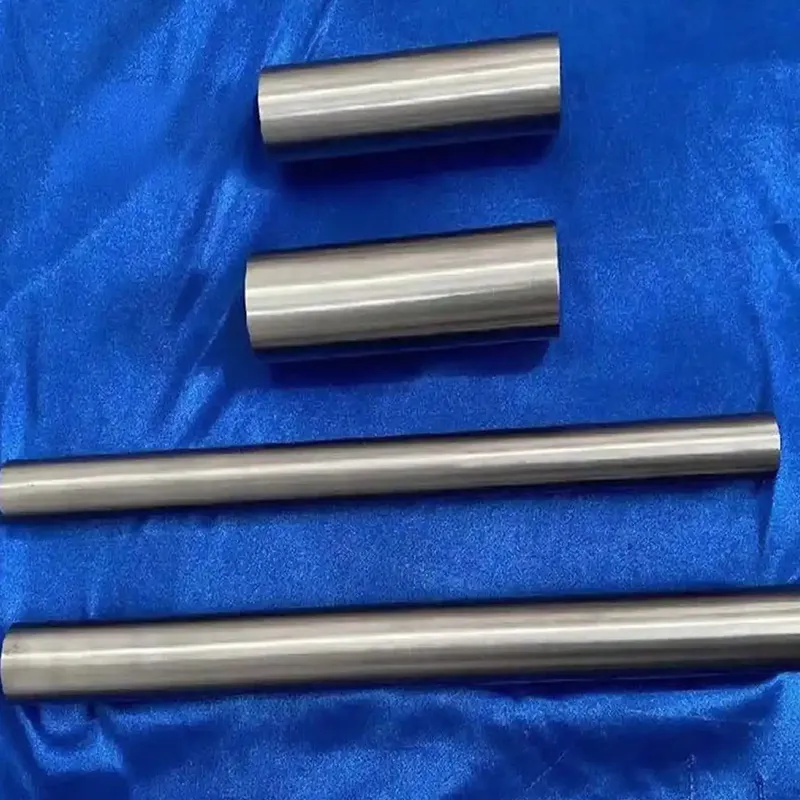 Циркониевый пруток.1